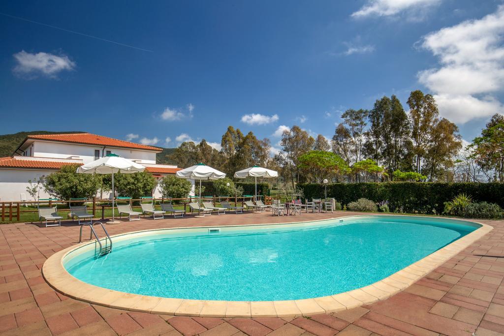 Tris Hotel Orbetello Exterior photo