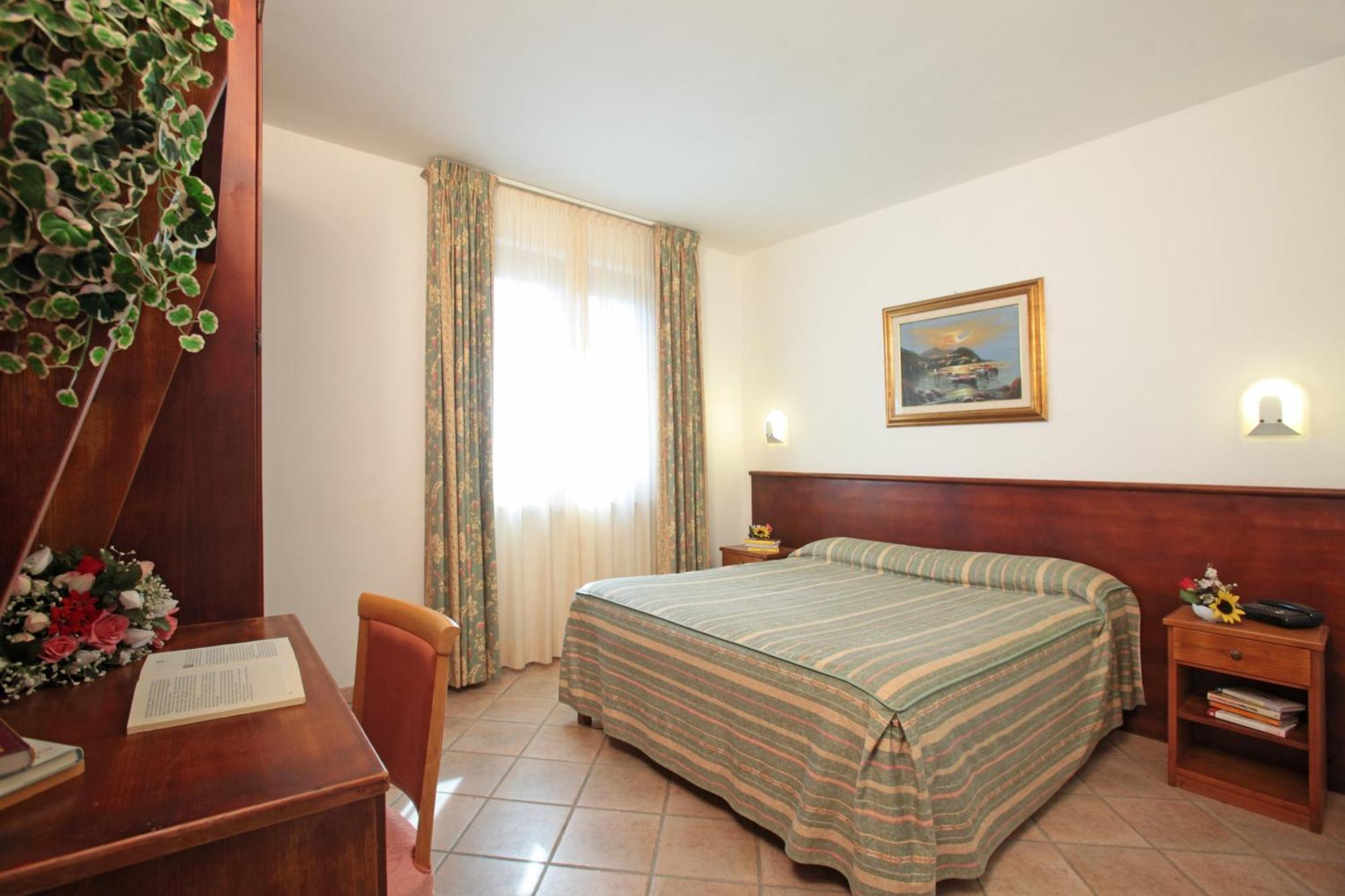 Tris Hotel Orbetello Exterior photo